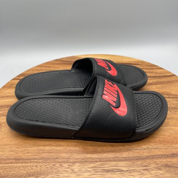 Nike Benassi JDI Sandals Mens Size 9 Black Challenge Red Slides Slides Comfort - Picture 1 of 8